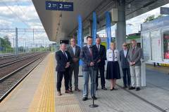 Warszawa, Radom, Merchel Ireneusz, briefing prasowy, Bittel Andrzej, nowa infrastruktura, kursowanie pociągów, 160 km/h