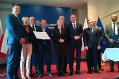 studium wykonalności, Wrocławski Węzeł Kolejowy, podpisanie umowy