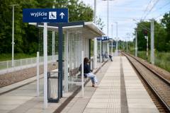 pasażer, peron, podróżny, informacja pasażerska, wiata, śląskie, Pierściec, tablica, KPO, CSDIP