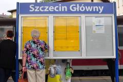 pasażer, peron, rozkład jazdy, informacja pasażerska, Szczecin, Szczecin Główny